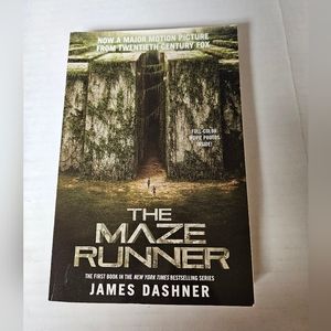 Like New The Maze‎ Runner Book